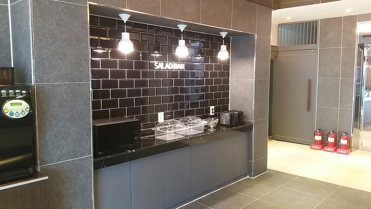 Vovo Hotel Seosan Екстериор снимка